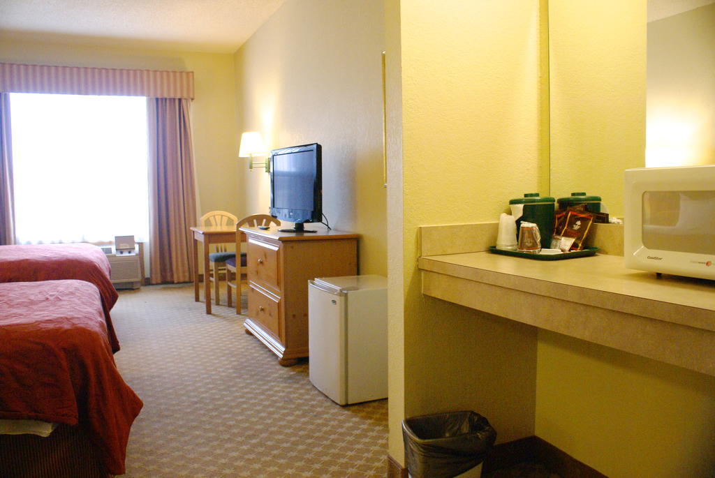Lexington Inn & Suites Columbus-Polaris Kamer foto